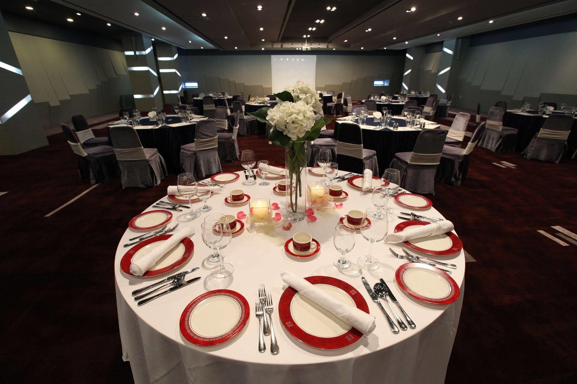 Changwon Hotel Екстериор снимка
